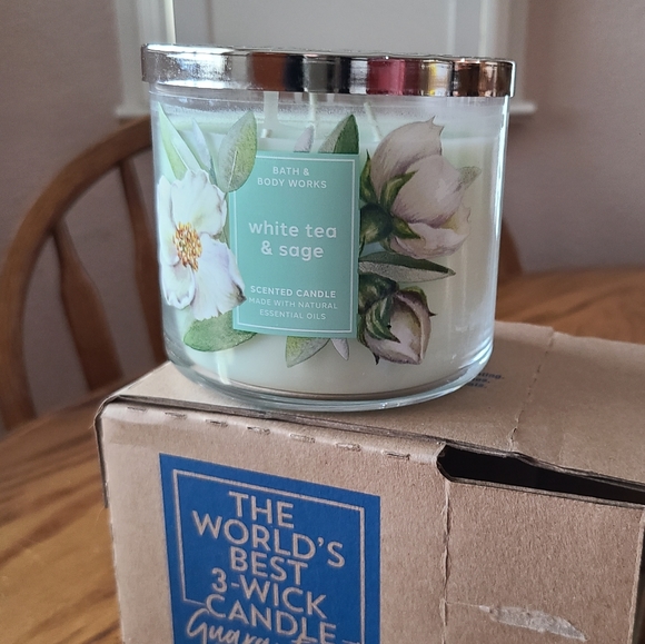 White Barn Accents Nwt White Barn White Tea Sage 3wick Candle